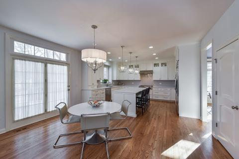 644 N Wright St, Naperville, IL 60563 photo 5