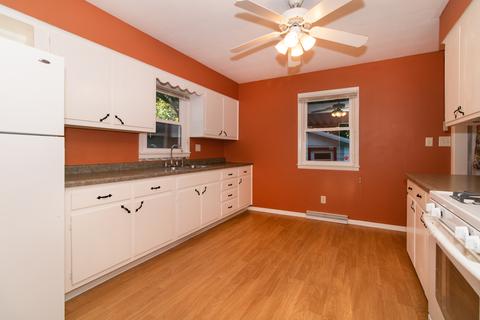 406 N Walnut St, Normal, IL 61761 photo 4