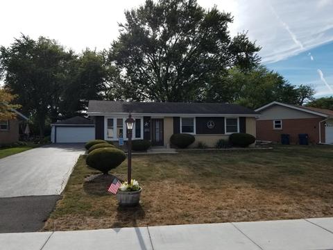 12830 E Playfield Dr, Crestwood, IL 60445 photo 3