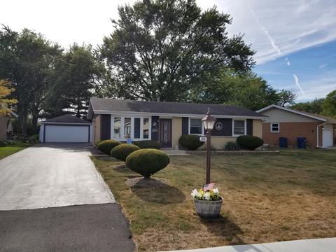 12830 E Playfield Dr, Crestwood, IL 60445 photo 4