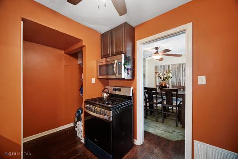 8642 S Champlain Ave, Chicago, IL 60619 photo 8