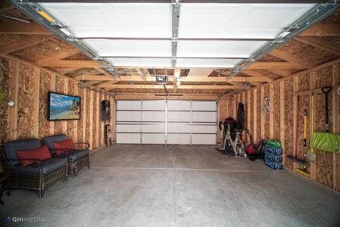 8642 S Champlain Ave, Chicago, IL 60619 photo 20
