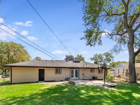 672 Scott Dr, Elgin, IL 60123 photo 19