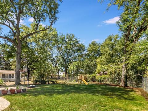 672 Scott Dr, Elgin, IL 60123 photo 18