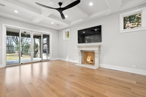 206 E South St, Elmhurst, IL 60126 photo 9
