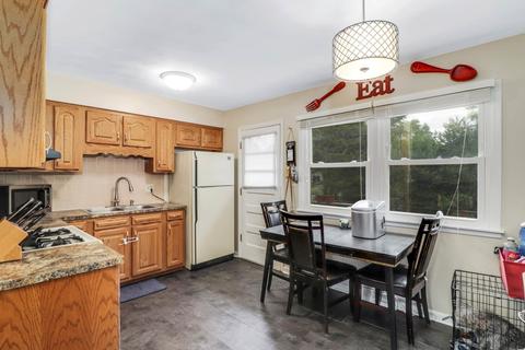 28 Ethell Pkwy, Normal, IL 61761 photo 6