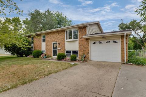 28 Ethell Pkwy, Normal, IL 61761 photo 2