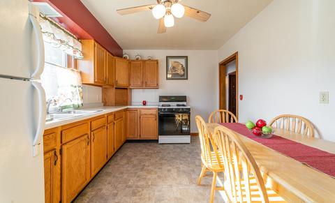 517 Corn St, Emden, IL 62635 photo 16