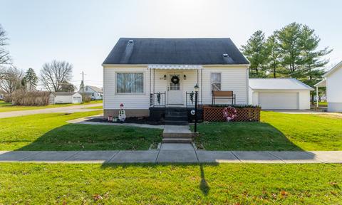 517 Corn St, Emden, IL 62635 photo 1
