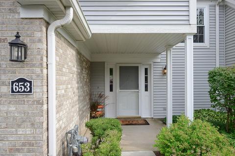 653 Dorset Ct, Wheeling, IL 60090 photo 2