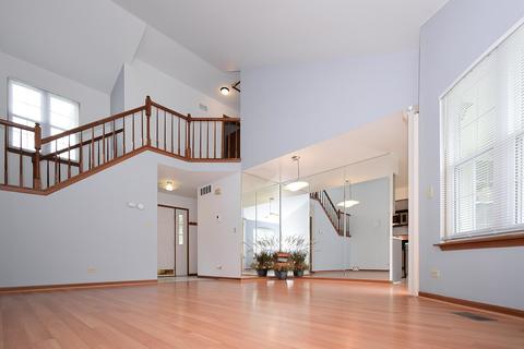 653 Dorset Ct, Wheeling, IL 60090 photo 3