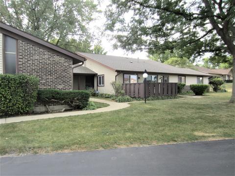 604 Devonshire Ct #D, Mchenry, IL 60050 photo 2