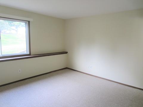 604 Devonshire Ct #D, Mchenry, IL 60050 photo 11