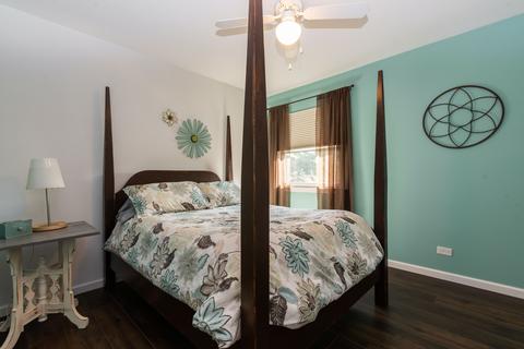 131 Westridge Blvd, Bartlett, IL 60103 photo 14