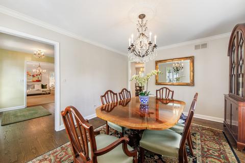 120 Hill Rd, Willowbrook, IL 60527 photo 7