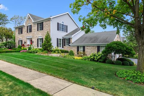 120 Hill Rd, Willowbrook, IL 60527 photo 2