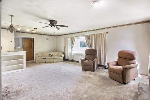 1561 S Demeter Dr, Freeport, IL 61032 photo 3