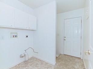 2212 Gravenhurst Dr, Bloomington, IL 61705 photo 28