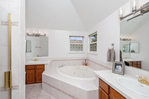 601 Hackberry Ln, Algonquin, IL 60102 photo 13