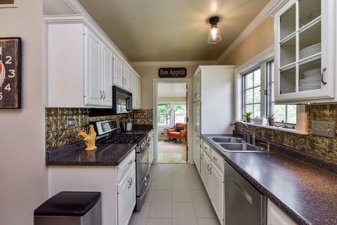 1006 N Scott St, Wheaton, IL 60187 photo 4