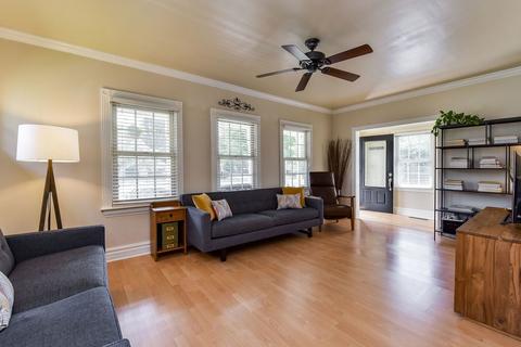 1006 N Scott St, Wheaton, IL 60187 photo 8