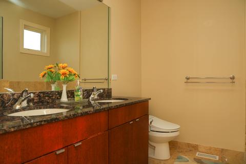 76 Northfield Ter, Wheeling, IL 60090 photo 13