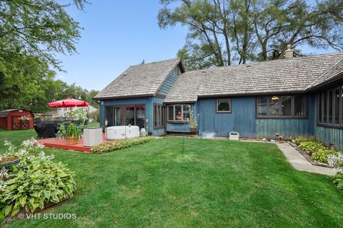 2805 S Riverside Dr, Mchenry, IL 60050 photo 17