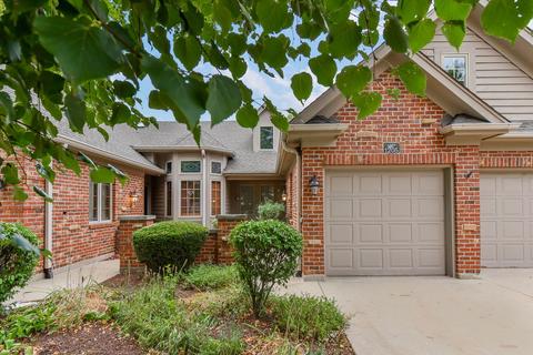 1205 Oakleaf Ct, Aurora, IL 60506 photo 1