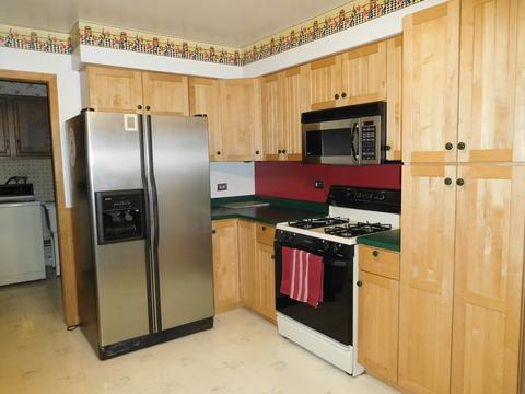 1107 Grant St, Wheaton, IL 60189 photo 3