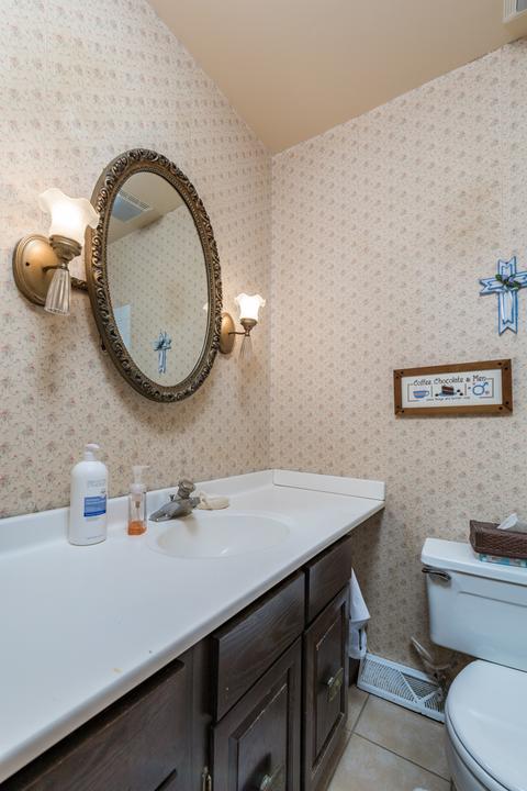 422 E Hill St, Genoa, IL 60135 photo 18
