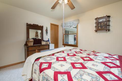 422 E Hill St, Genoa, IL 60135 photo 14