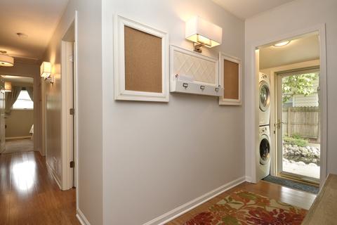 2806 Saint James St, Rolling Meadows, IL 60008 photo 21