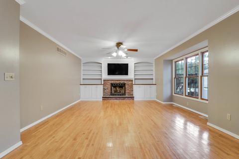 2405 Timberview Dr, Bloomington, IL 61701 photo 8