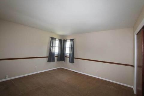 1907 Knoll Ave, Mchenry, IL 60050 photo 13