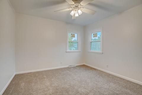 211 W Pleasant View Dr, Mchenry, IL 60050 photo 15