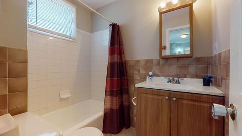 416 Maple Ave, Aurora, IL 60505 photo 15