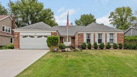 1985 Dorset Dr, Wheaton, IL 60189 photo 2