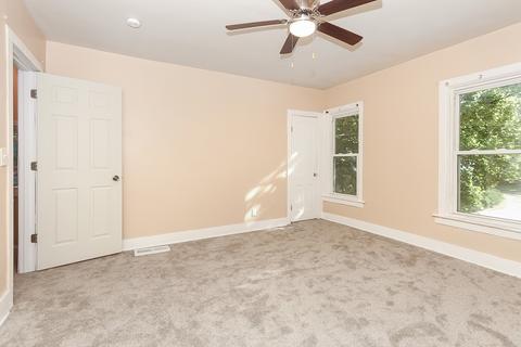 1022 Center St, Elgin, IL 60120 photo 13
