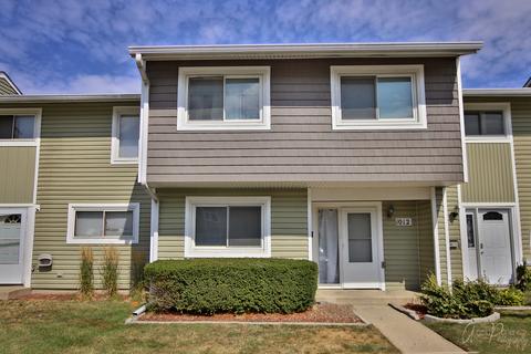 1012 Sandpiper Ct, Bartlett, IL 60103 photo 1
