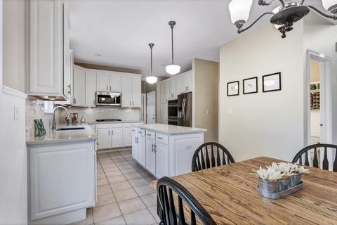 650 Aster Dr, Gurnee, IL 60031 photo 14