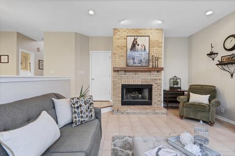 650 Aster Dr, Gurnee, IL 60031 photo 12