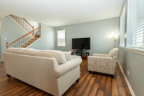218 Prescott Ave, Elgin, IL 60124 photo 5
