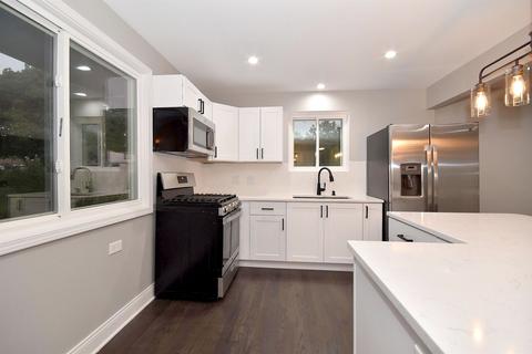 339 E Drake Ave, Addison, IL 60101 photo 11