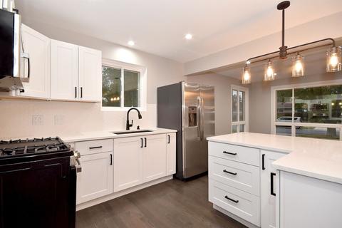 339 E Drake Ave, Addison, IL 60101 photo 12
