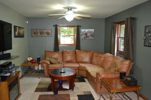 143 Schmidt Ln, Braidwood, IL 60408 photo 8