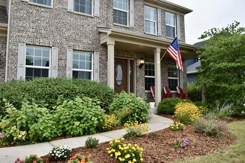 671 Slate Run, Elgin, IL 60124 photo 2