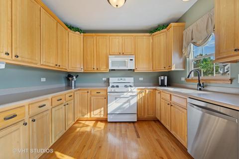16603 Arbor Ct, Plainfield, IL 60586 photo 5