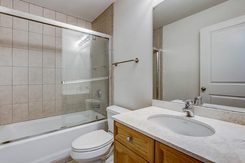 1111 Walter Ave, Des Plaines, IL 60016 photo 22