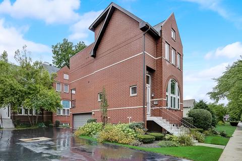 1111 Walter Ave, Des Plaines, IL 60016 photo 2