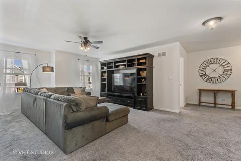 331 Garden Dr, Elgin, IL 60124 photo 20